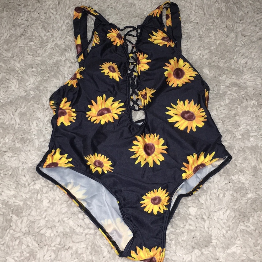 sunflower swimsuit!